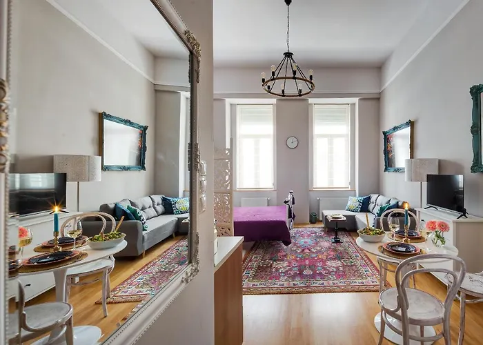 Bohemian Studio In The City Centre